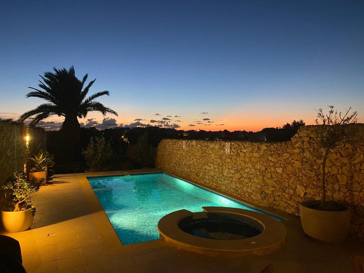 Sunset Farmhouse Villa Għarb Buitenkant foto